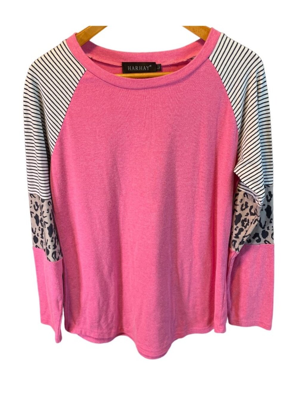 Harhay Large Pink Long-Sleeve Top With Striped Leopard Patchwork Sleeves Lounge